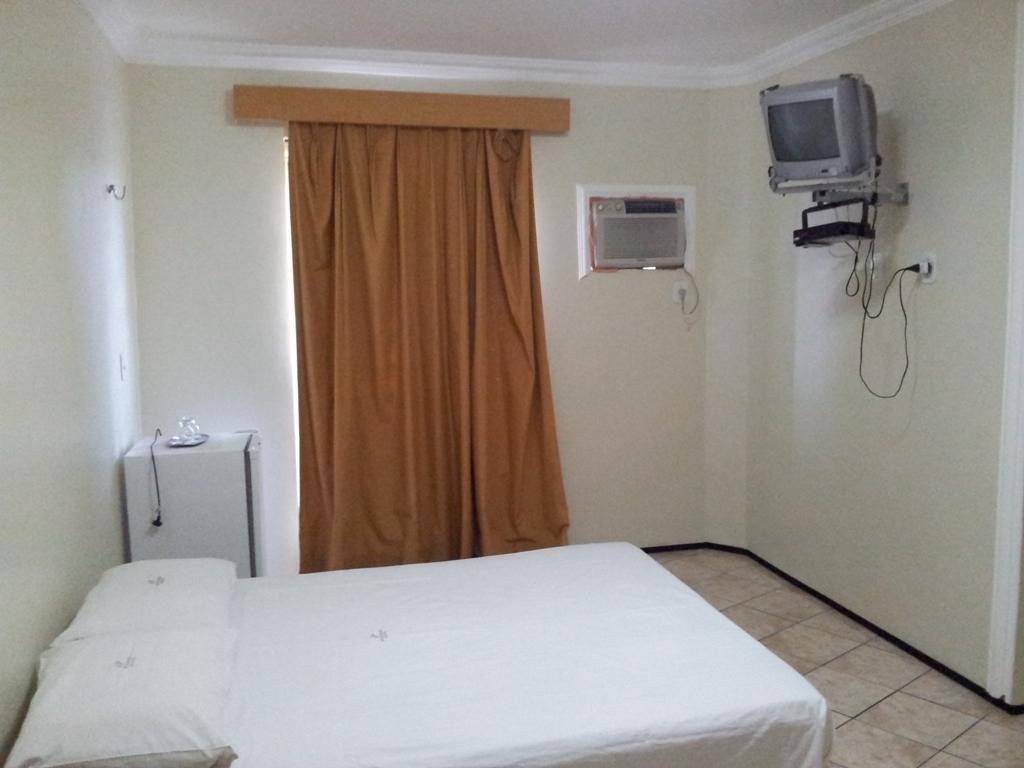 Hugo Plaza Hotel Sobral Esterno foto